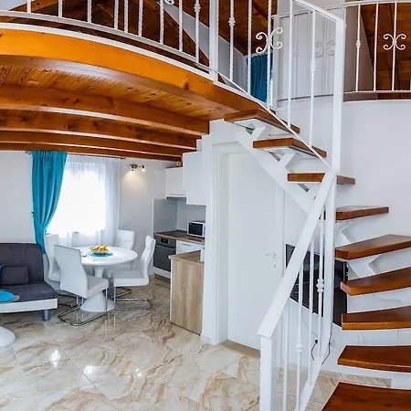 Villa Mis